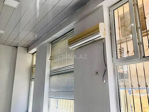 Satılır obyekt 137 m²