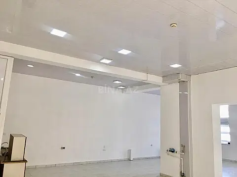Satılır obyekt 137 m²