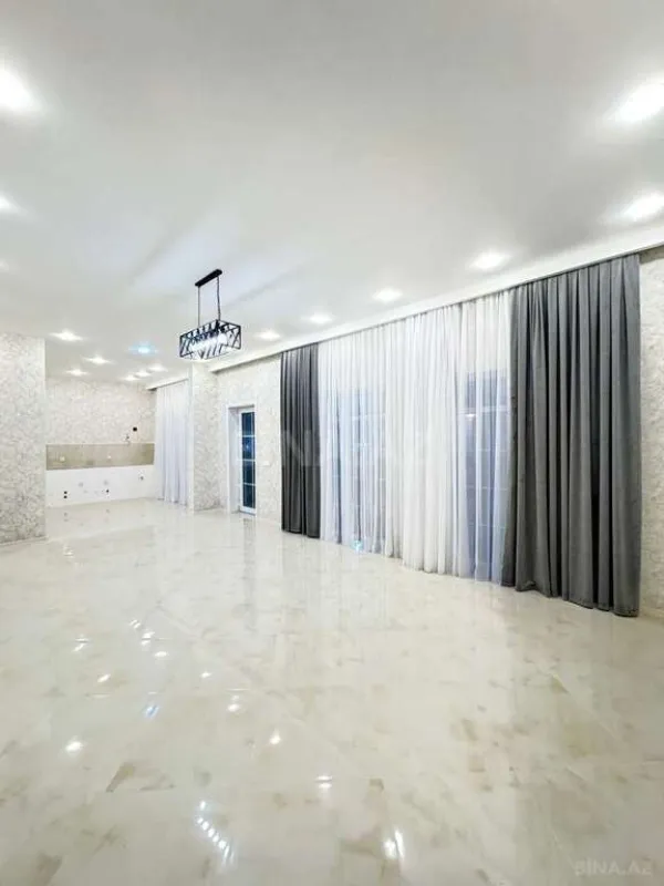 Satılır 4 otaqlı həyət evi 140 m²