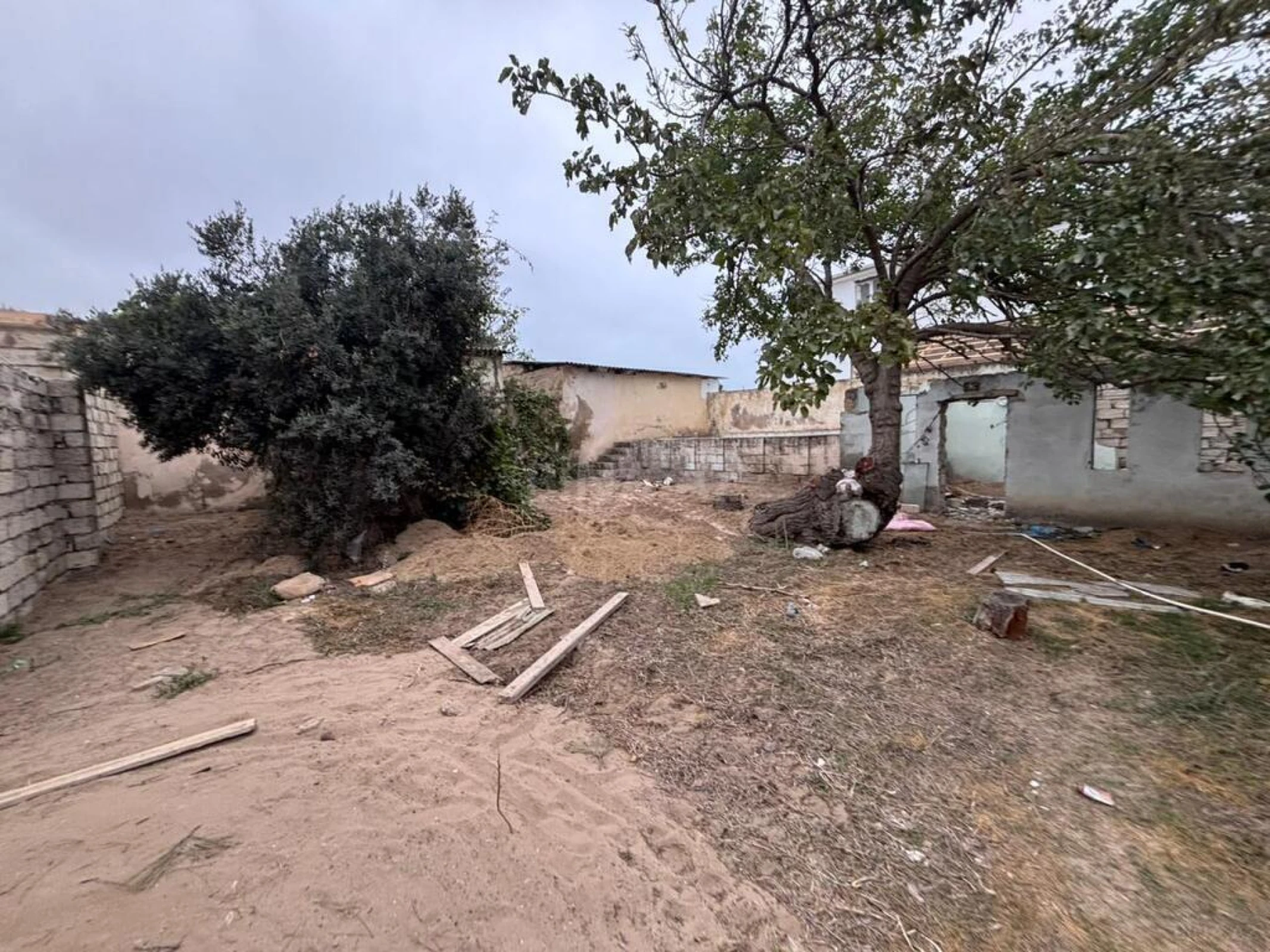 Satılır torpaq sahəsi 5 m²