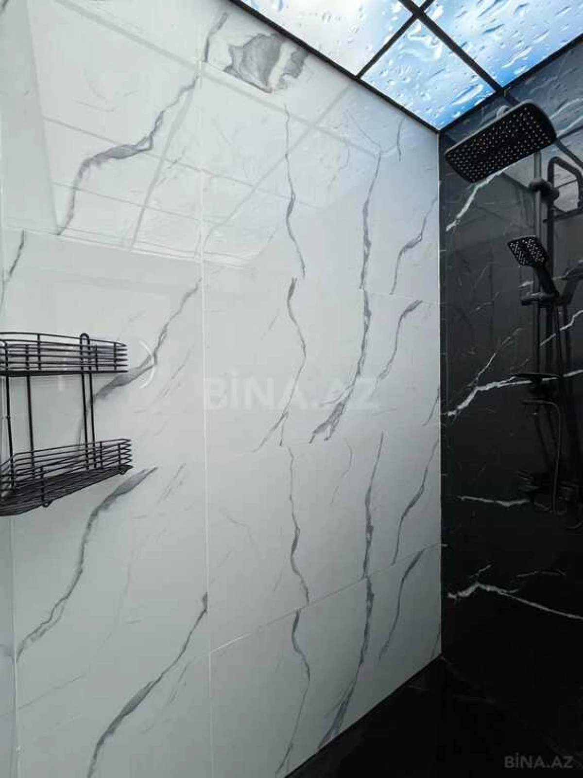 Satılır 4 otaqlı mənzil 155 m²