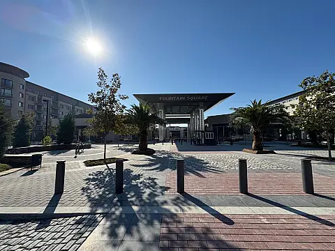 Satılır 3 otaqlı mənzil 129 m²