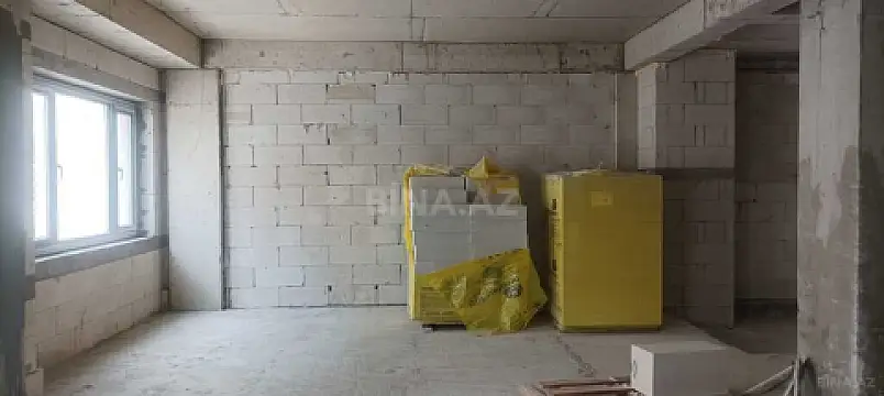 Satılır 3 otaqlı mənzil 129 m²
