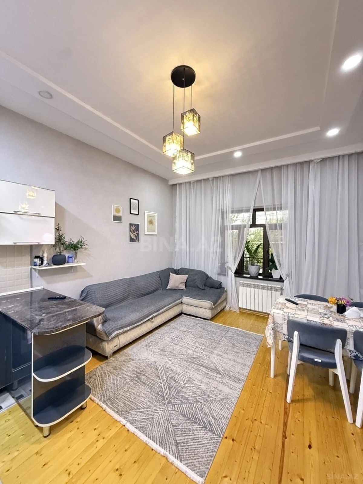 Satılır 4 otaqlı həyət evi 160 m²