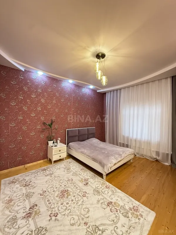Satılır 4 otaqlı həyət evi 160 m²