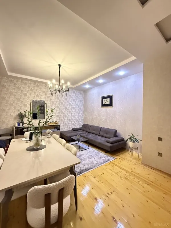Satılır 4 otaqlı həyət evi 160 m²