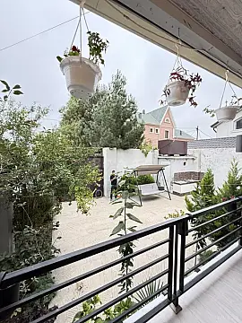 Satılır 4 otaqlı həyət evi 160 m²