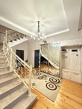 Satılır 4 otaqlı həyət evi 160 m²