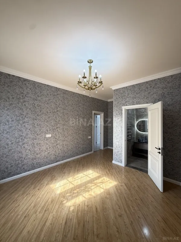 Satılır 4 otaqlı həyət evi 180 m²
