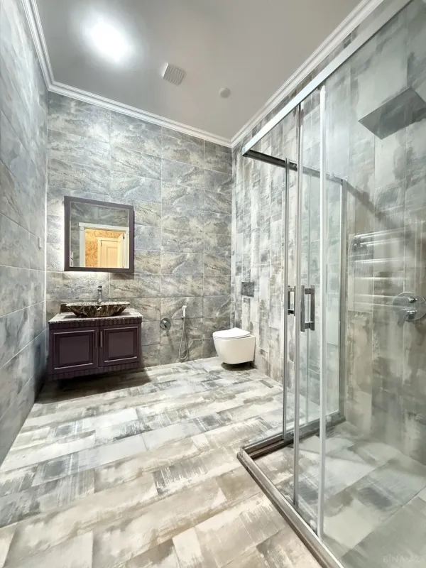 Satılır 4 otaqlı həyət evi 180 m²