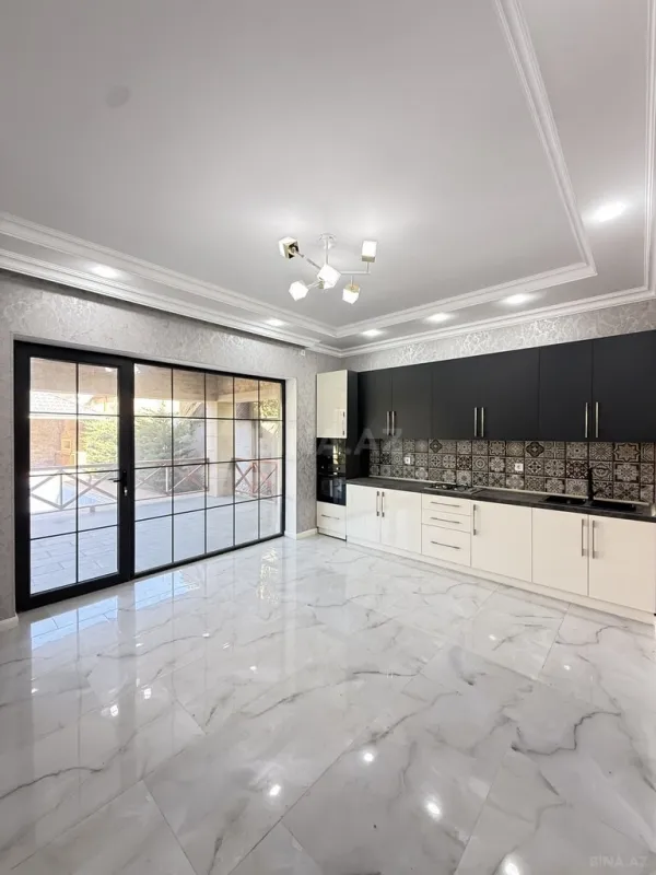 Satılır 4 otaqlı həyət evi 180 m²