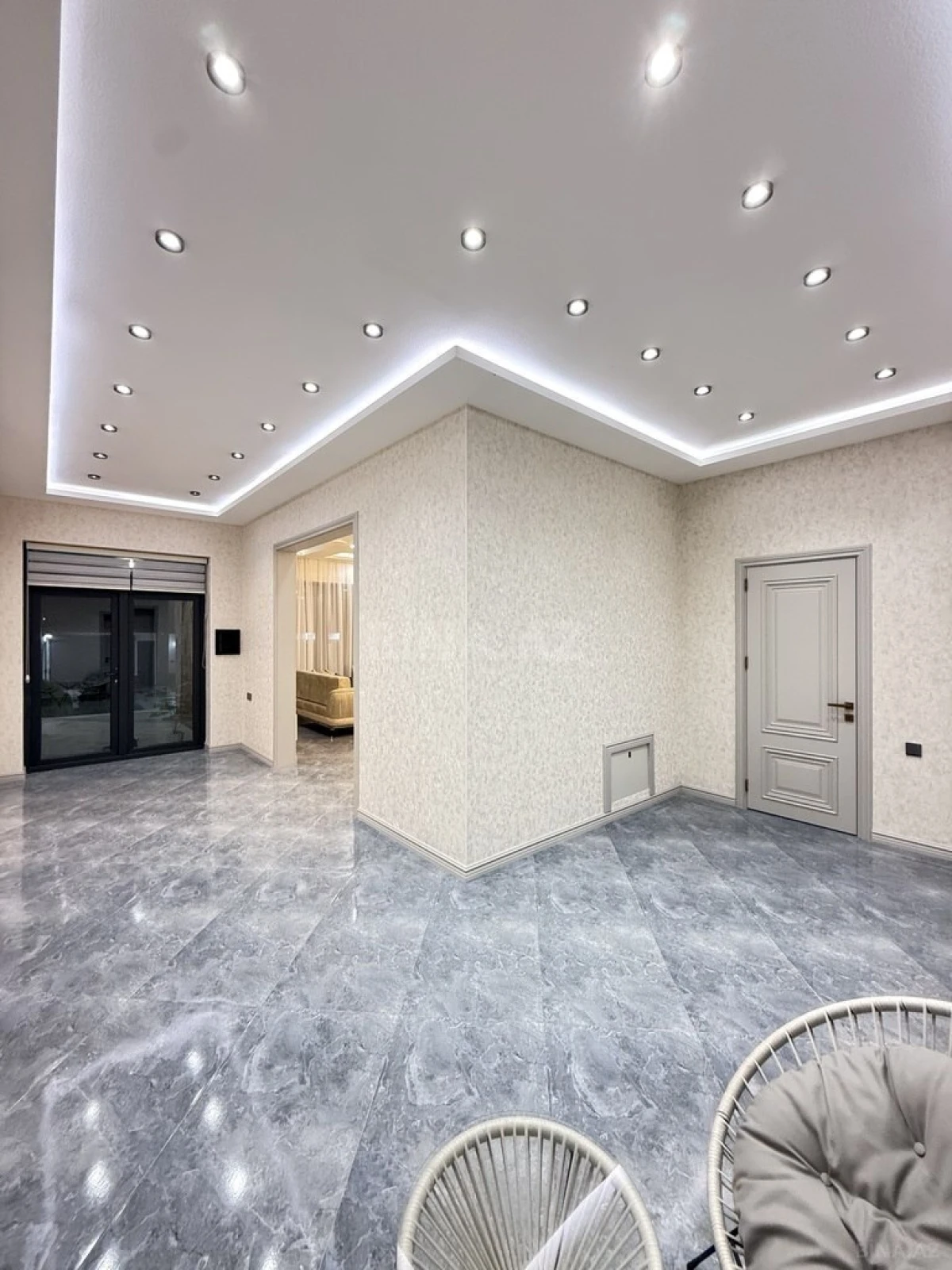Satılır 4 otaqlı həyət evi 180 m²