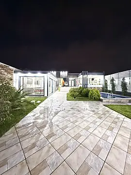 Satılır 4 otaqlı həyət evi 180 m²