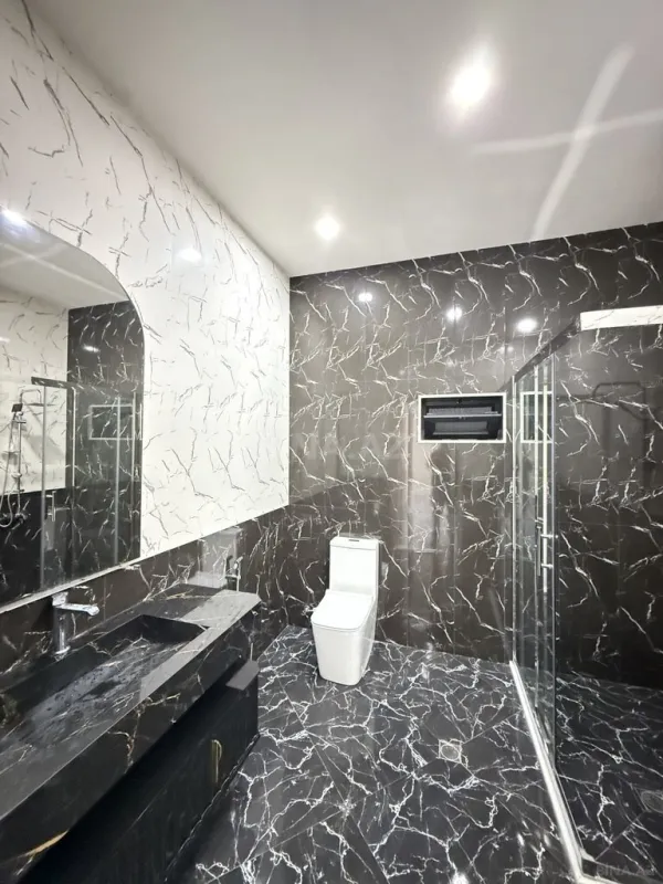 Satılır 4 otaqlı həyət evi 180 m²