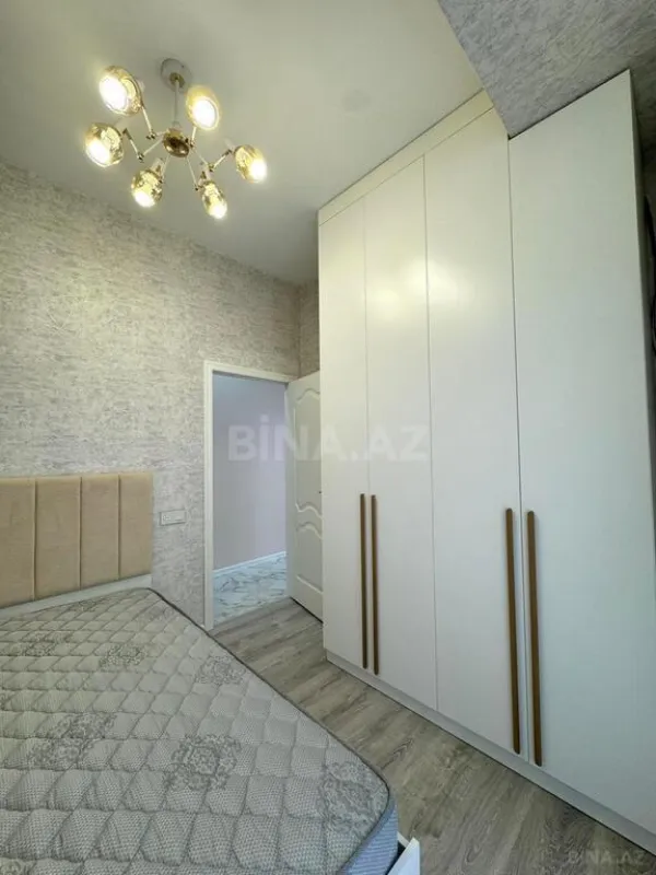Kirayə verilir 2 otaqlı mənzil 70 m²