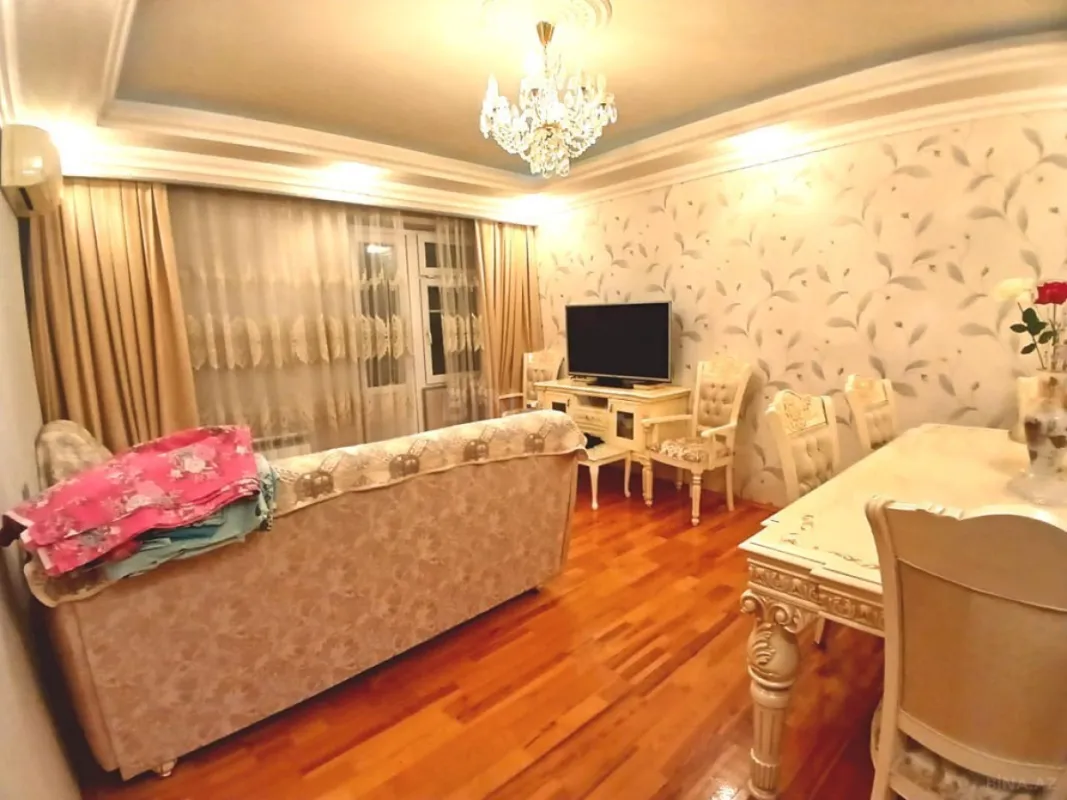 Satılır 3 otaqlı mənzil 90 m²