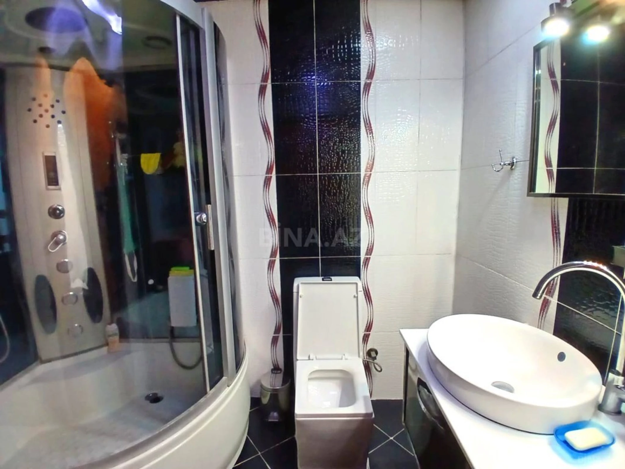 Satılır 3 otaqlı mənzil 90 m²