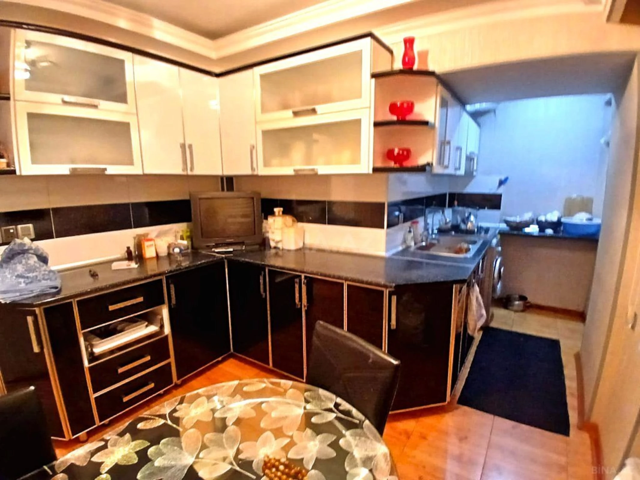 Satılır 3 otaqlı mənzil 90 m²