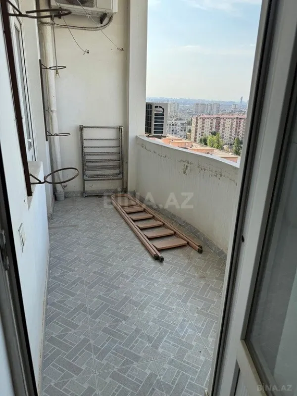 Satılır 3 otaqlı mənzil 120 m²