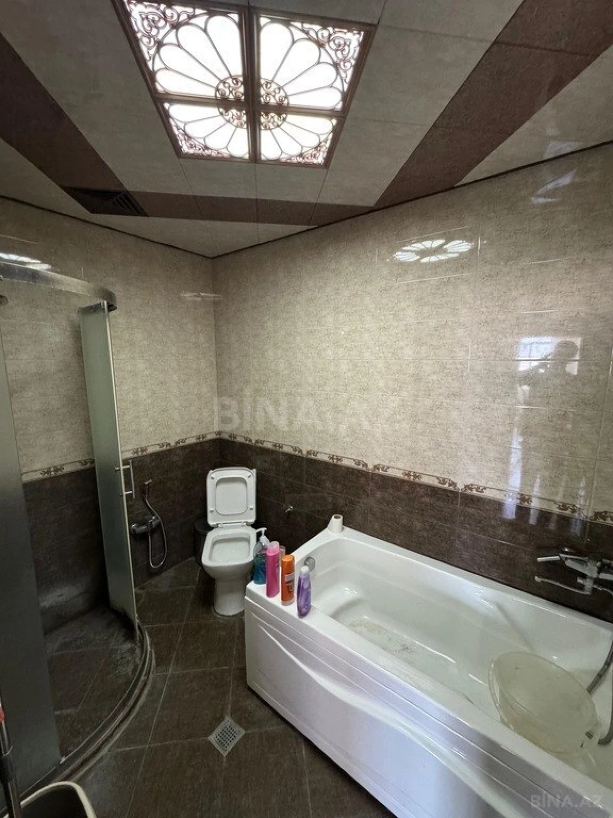 Satılır 3 otaqlı mənzil 120 m²