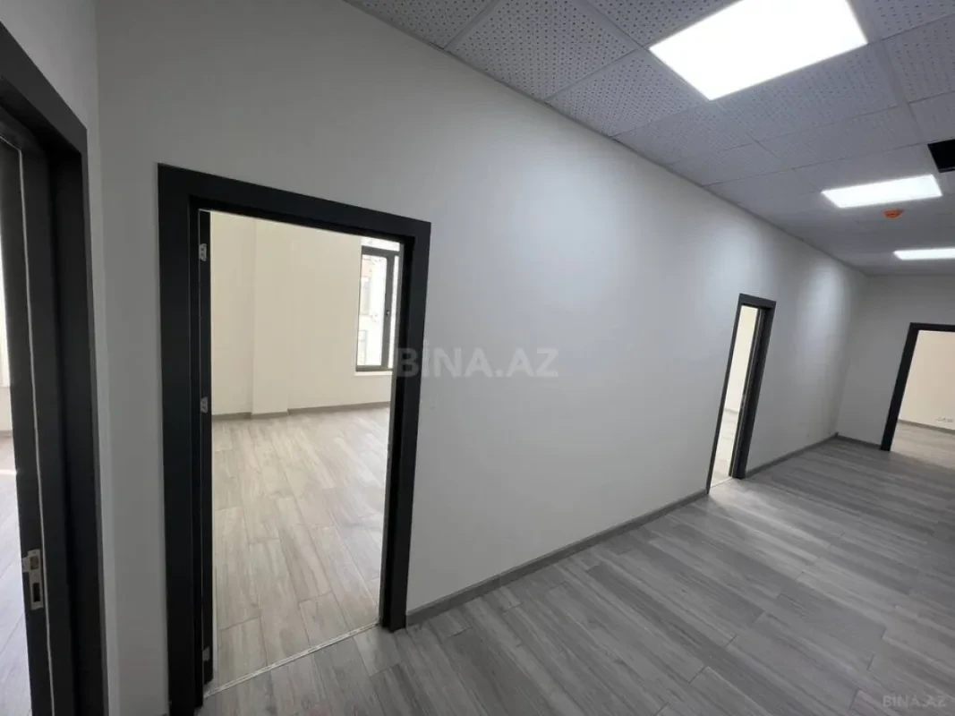 Kirayə verilir 4 otaqlı ofis 106 m²