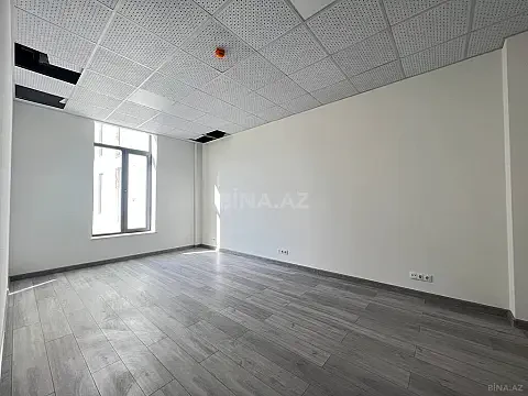 Kirayə verilir 4 otaqlı ofis 106 m²