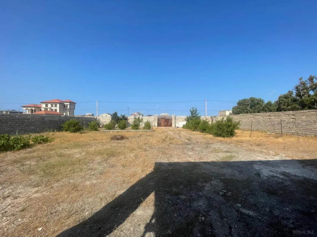 Satılır torpaq sahəsi 12 m²