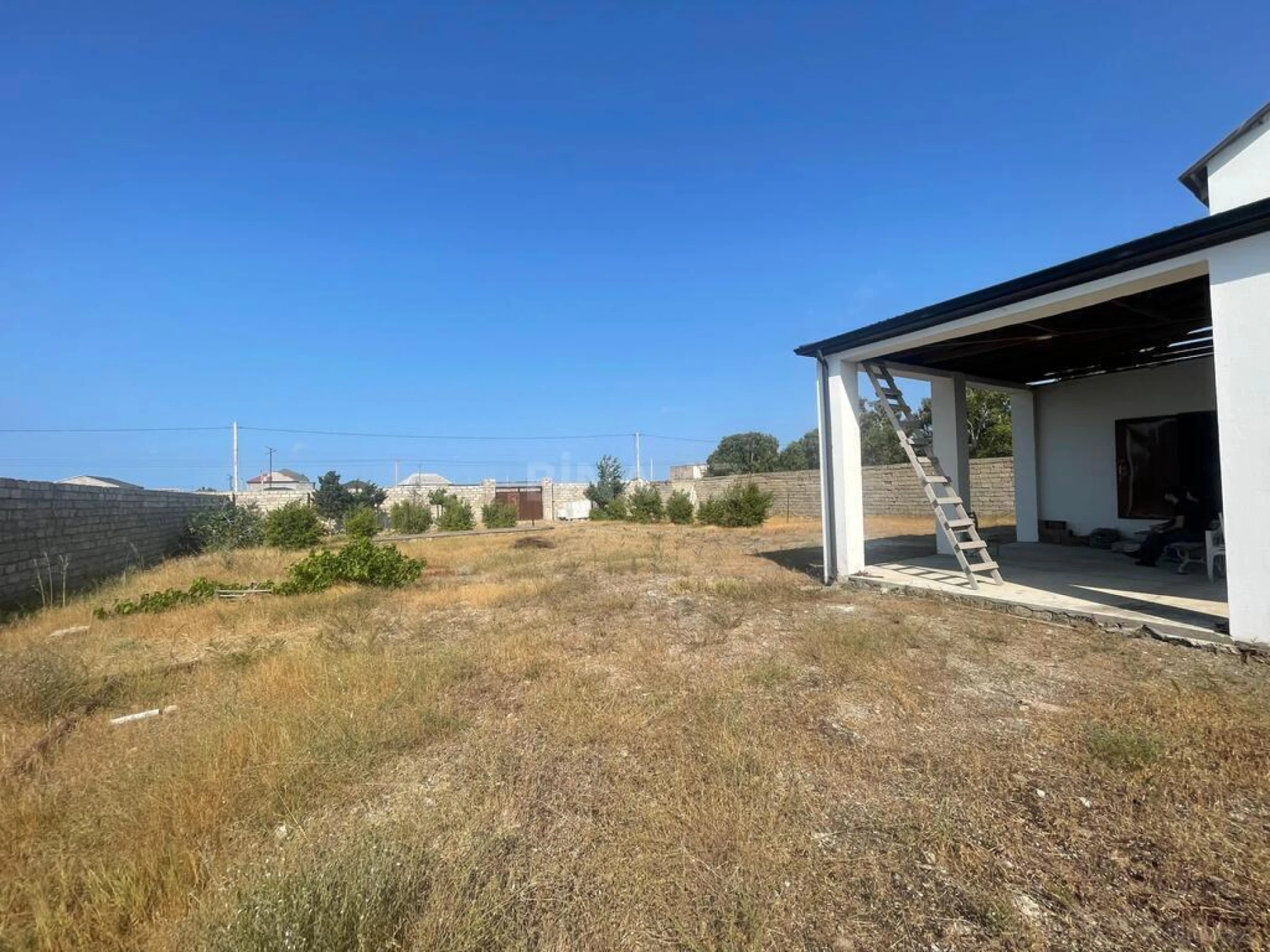 Satılır torpaq sahəsi 12 m²