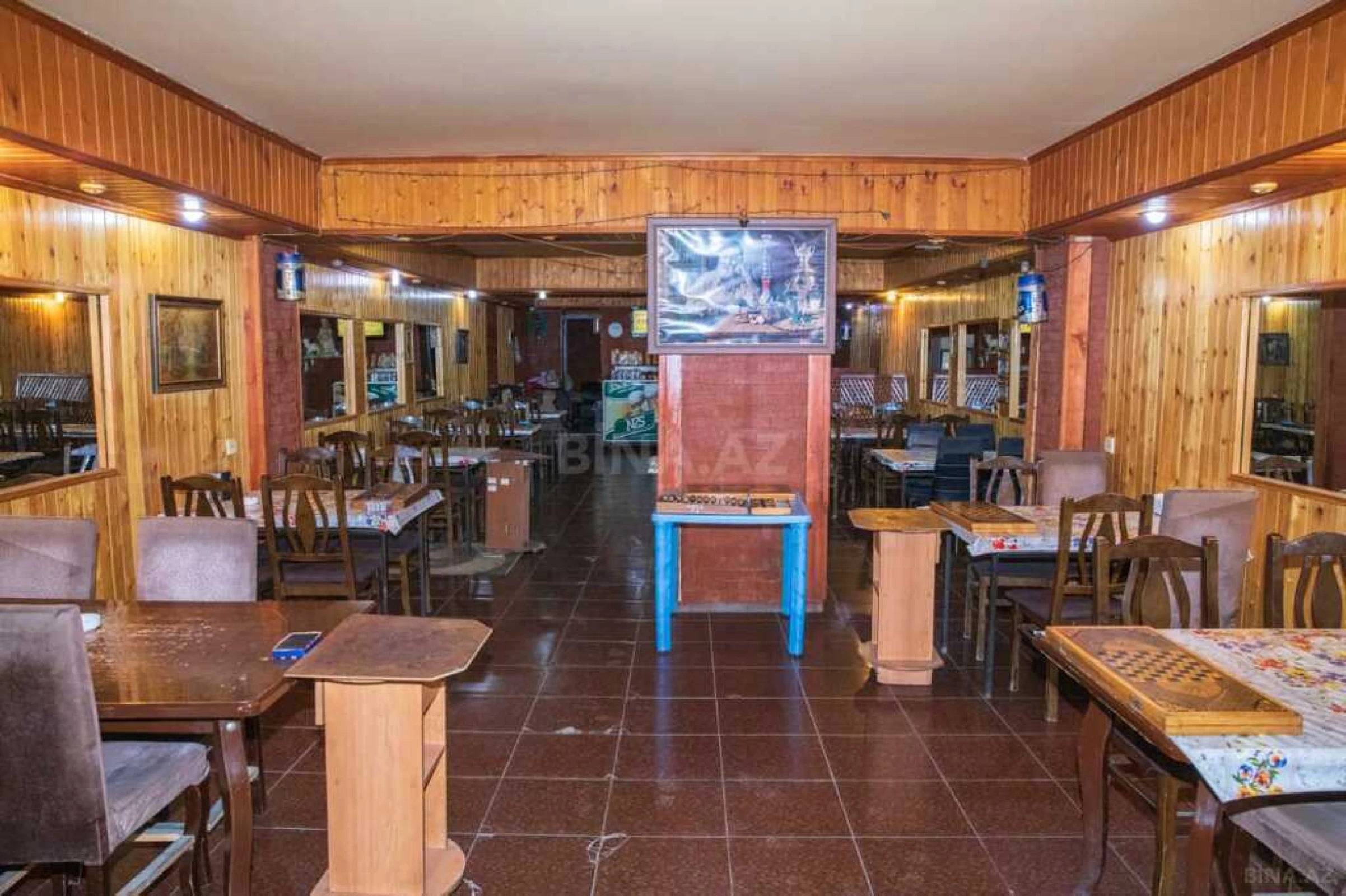 Satılır obyekt 450 m²