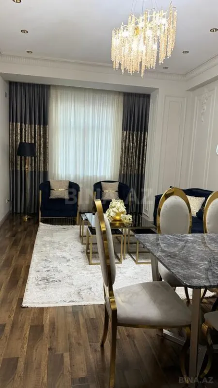 Satılır 2 otaqlı mənzil 68 m²