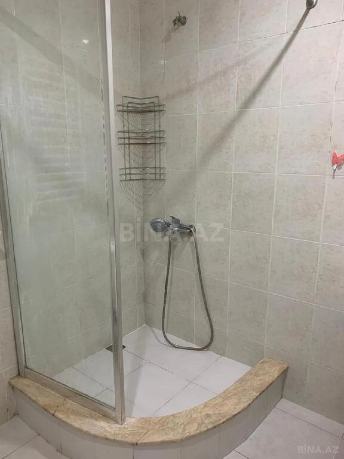 Kirayə verilir 2 otaqlı mənzil 56 m²