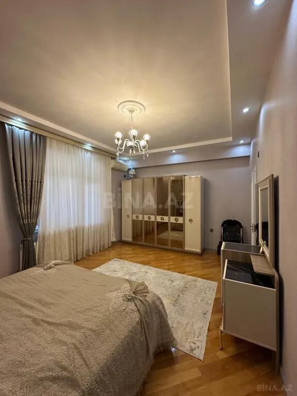 Satılır 3 otaqlı mənzil 90 m²