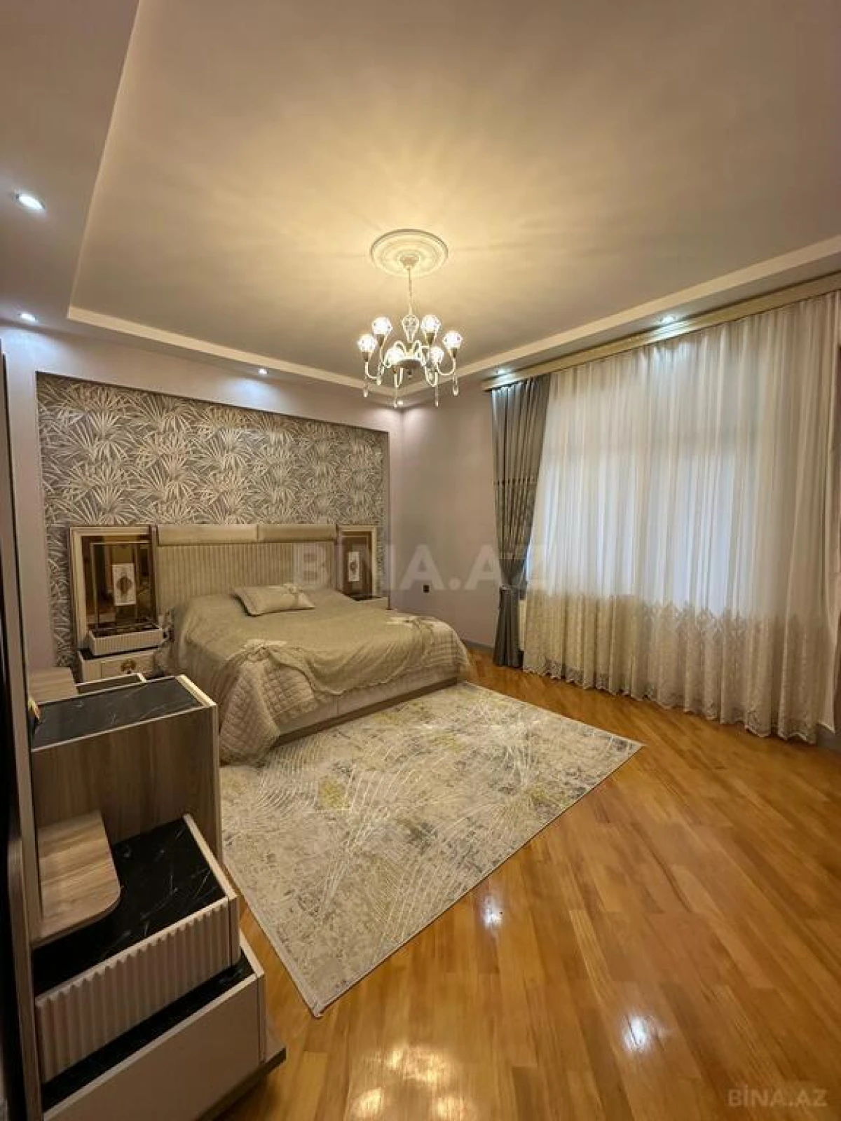 Satılır 3 otaqlı mənzil 90 m²