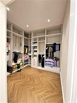 Kirayə verilir 5 otaqlı mənzil 320 m²