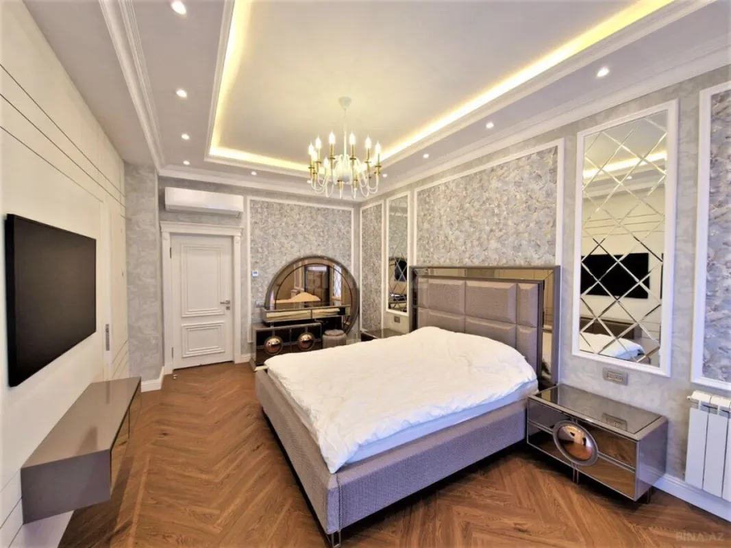 Kirayə verilir 5 otaqlı mənzil 320 m²