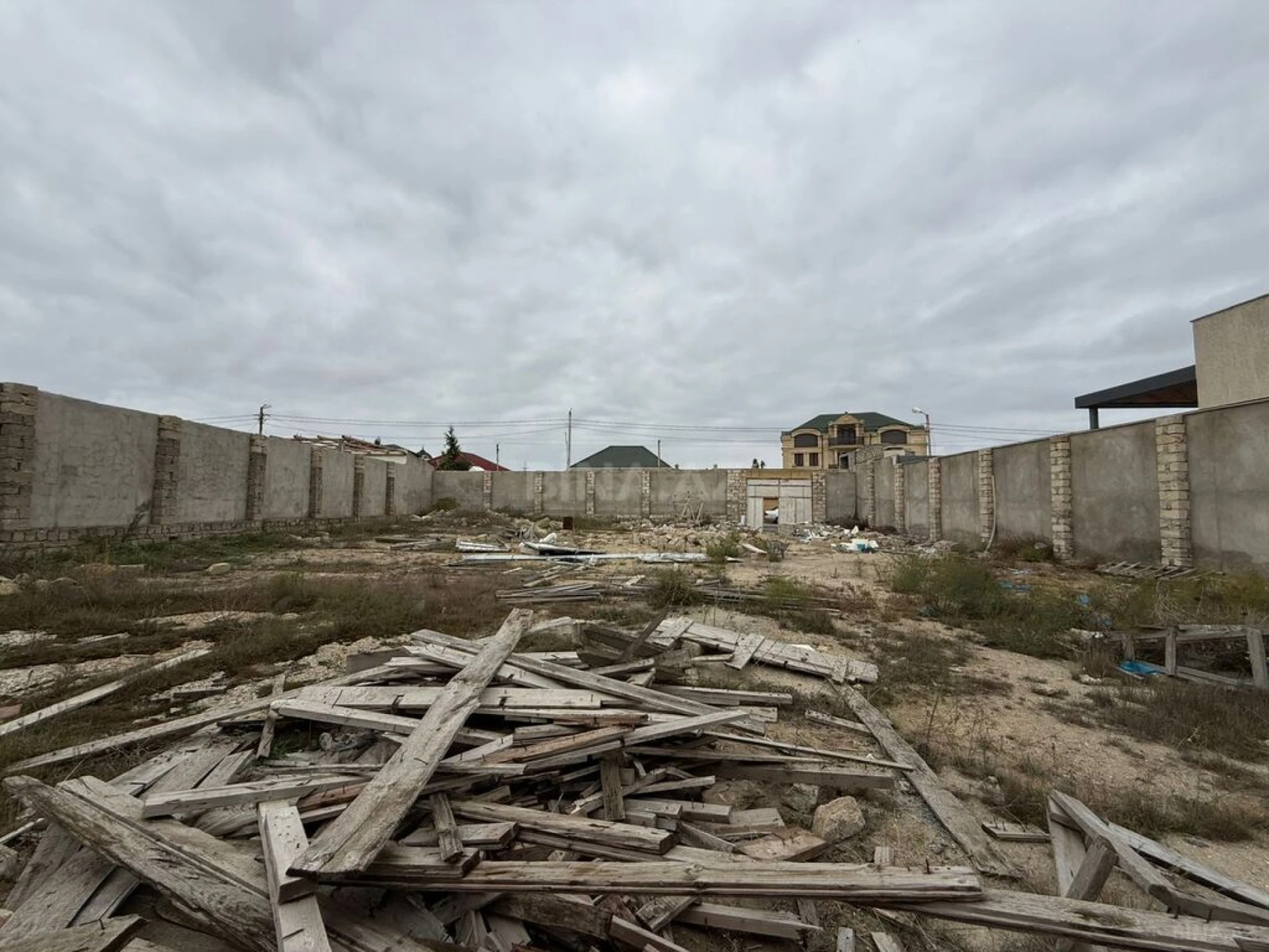 Satılır torpaq sahəsi 7 m²