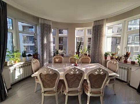 Satılır 3 otaqlı mənzil 170 m² — Bakı, Nərimanov 3 otaq 170.00 m²