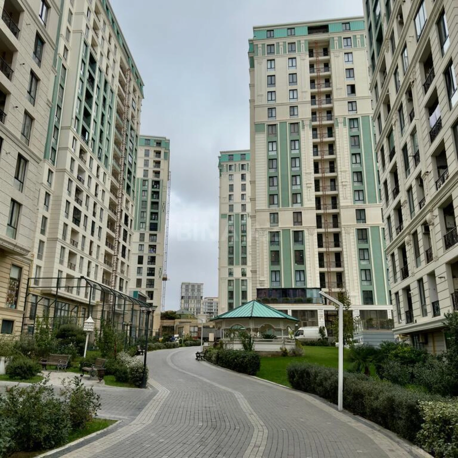 Satılır 2 otaqlı mənzil 60 m²