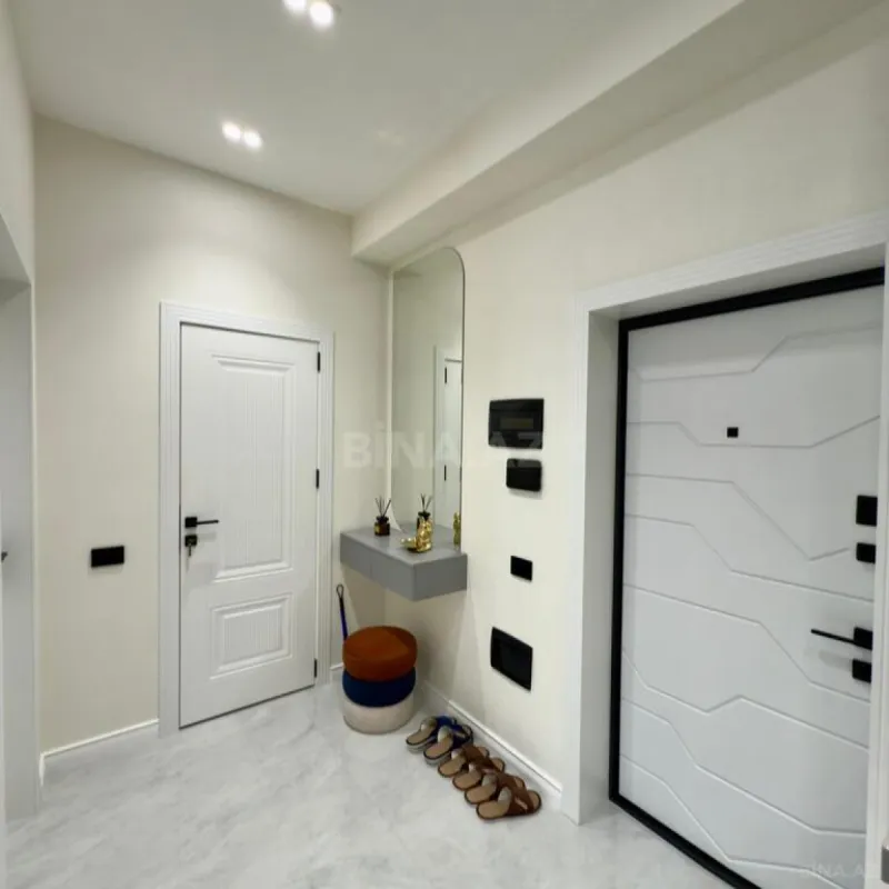 Satılır 2 otaqlı mənzil 60 m²