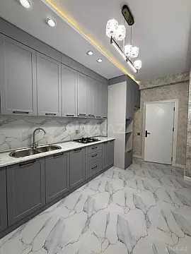 Satılır 2 otaqlı mənzil 88 m²