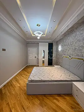 Satılır 2 otaqlı mənzil 88 m²