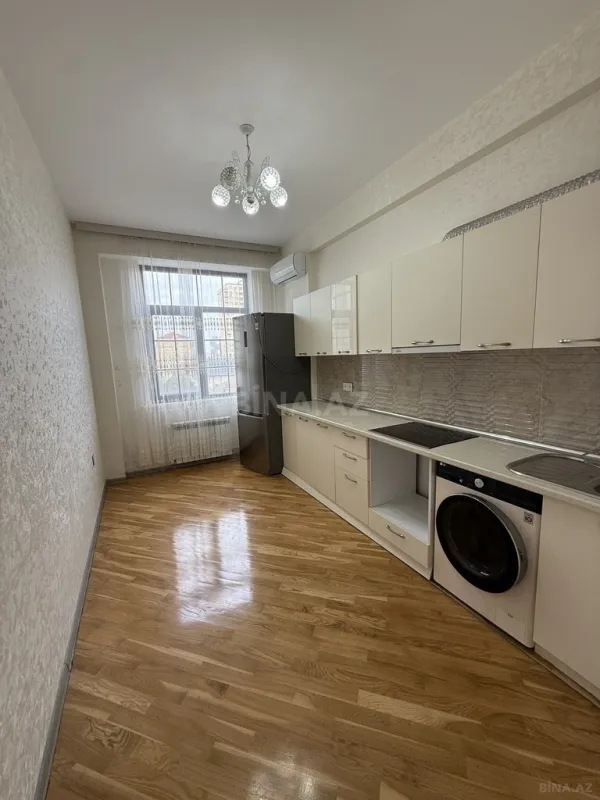 Satılır 2 otaqlı mənzil 88 m²