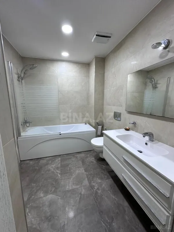 Kirayə verilir 3 otaqlı mənzil 115 m²