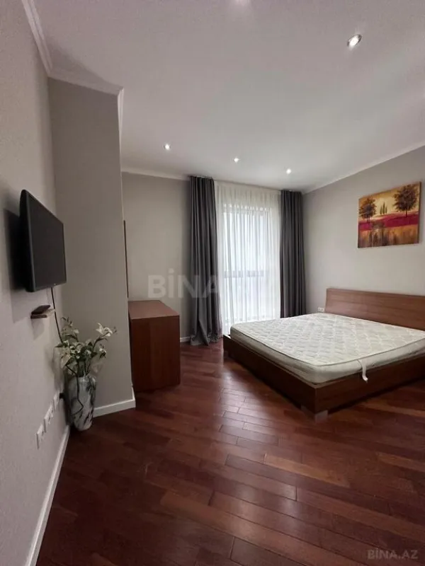 Kirayə verilir 3 otaqlı mənzil 115 m²
