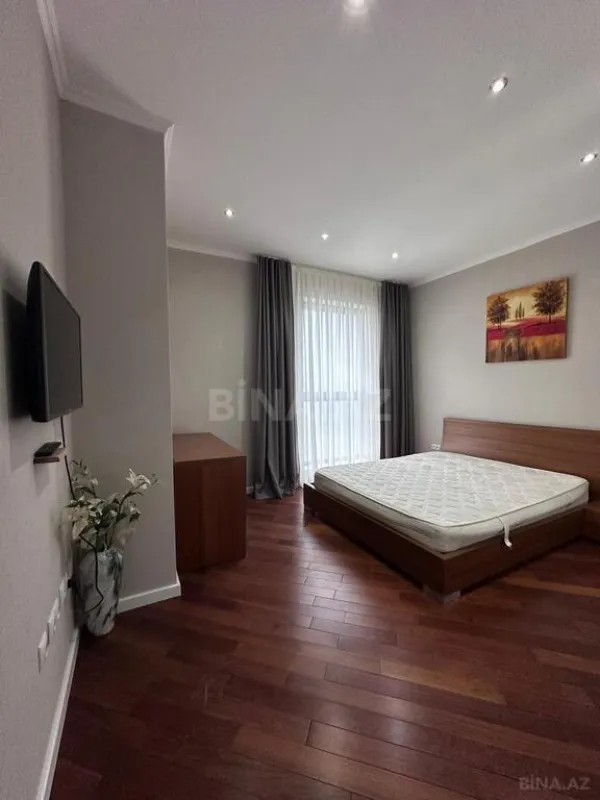 Kirayə verilir 3 otaqlı mənzil 115 m²