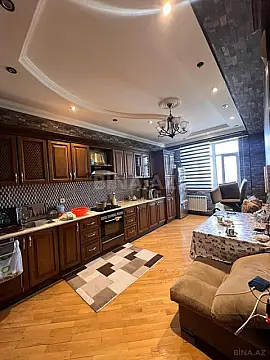 Satılır 2 otaqlı mənzil 110 m²