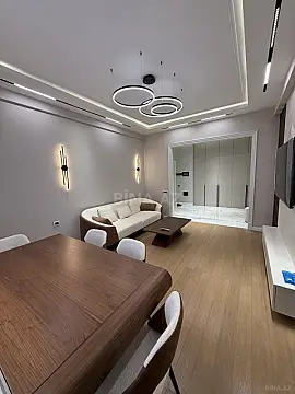 Satılır 2 otaqlı mənzil 86 m²