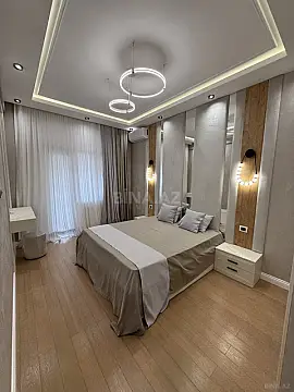 Satılır 2 otaqlı mənzil 86 m²