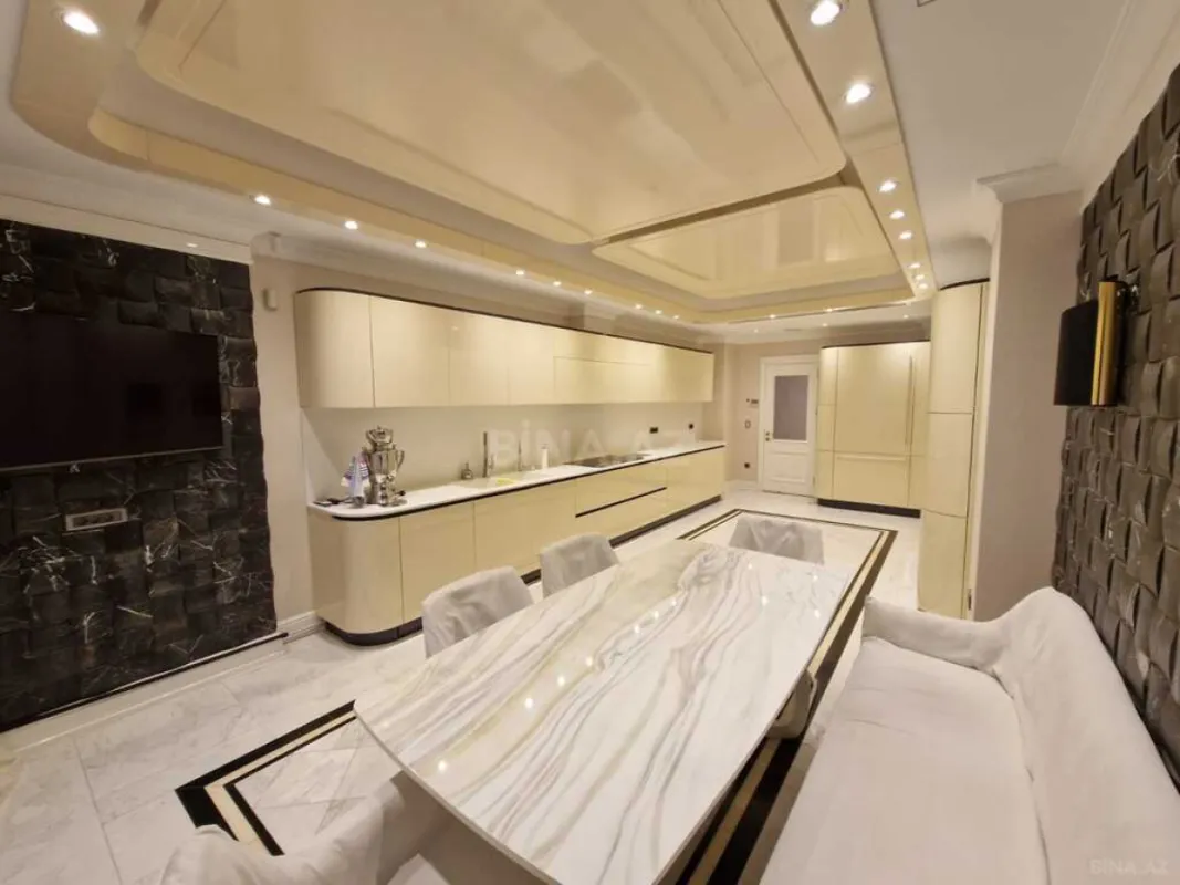 Kirayə verilir 5 otaqlı mənzil 410 m²