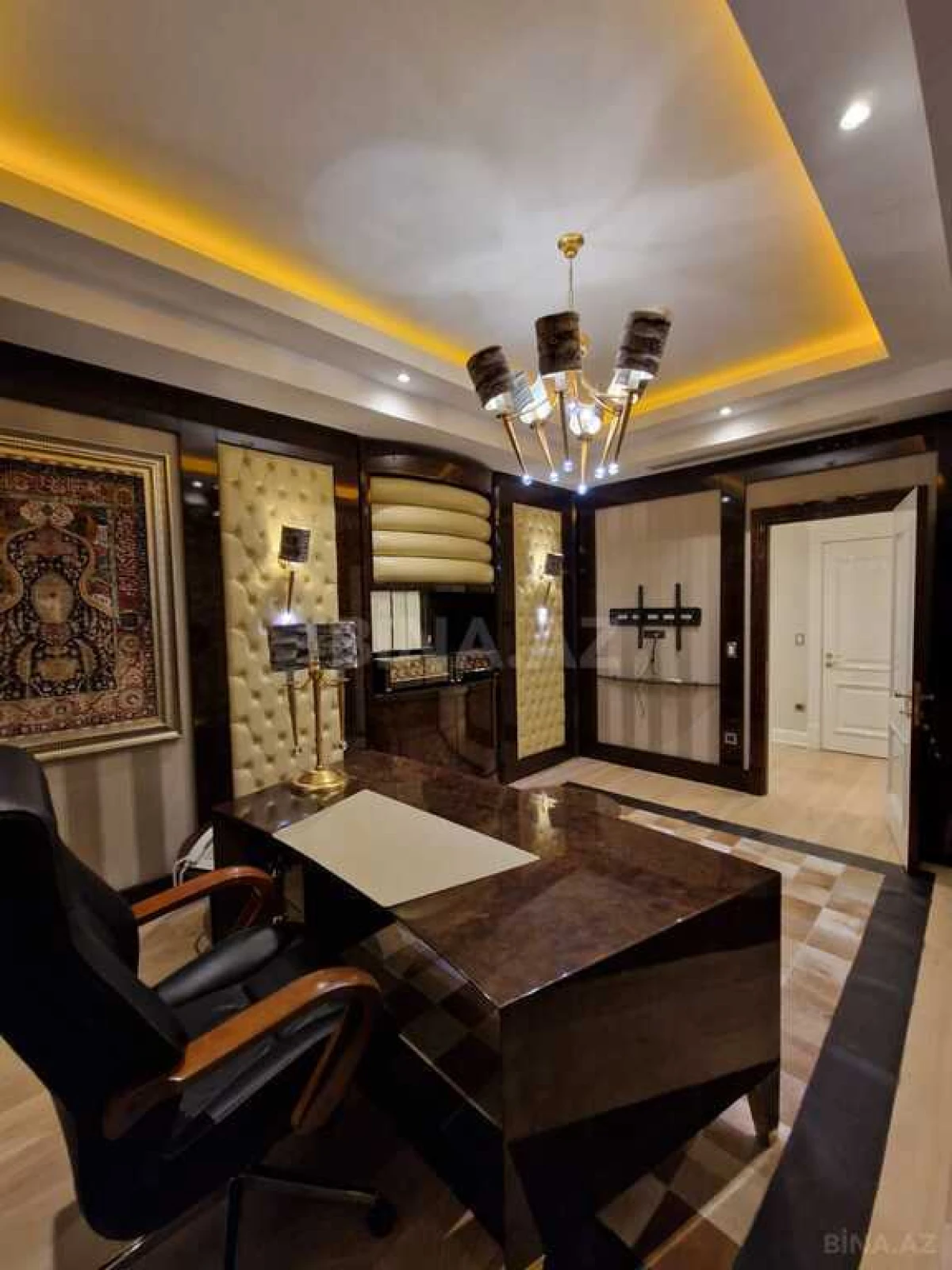 Kirayə verilir 5 otaqlı mənzil 410 m²